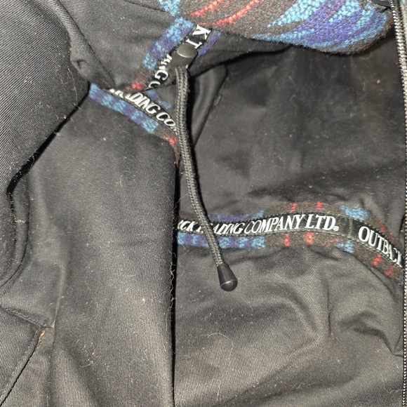 Women's Aztec Coat with Faux Fur Hood - Picture 7 of 8